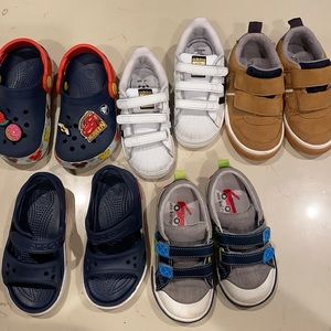 Boys shoes ,in a perfect condition